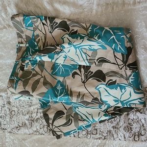 Ann Taylor Loft Printed Pants Size 6